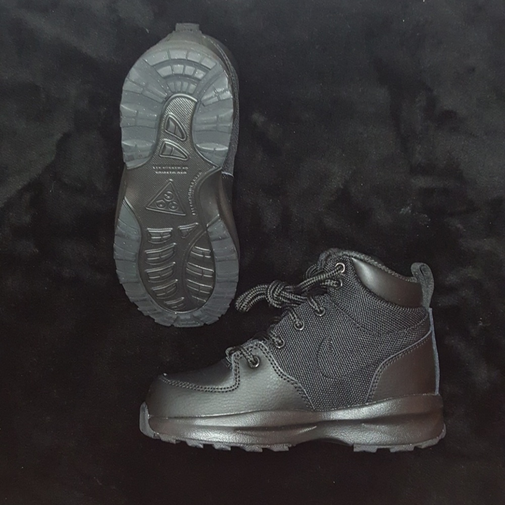 Nike Boots